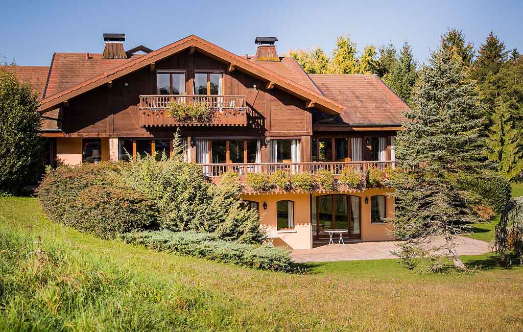 Hôtel-restaurant l'Ancolie à Cruseilles